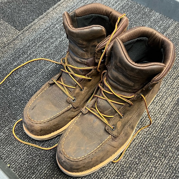 Red Wing 2440 Boots - Picture 1 of 3